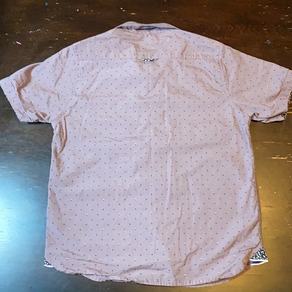 Levelten Authentic Button Up - Picture 2 of 6